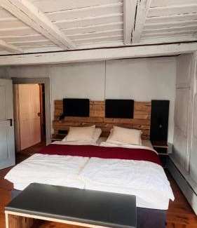 Zirndorf Apartamento | Fachwerkhaus Hufschmiede - Blauer Salon