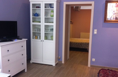 Upper Town Apartamento | Frente al Parlamento Europeo, hermoso apartamento