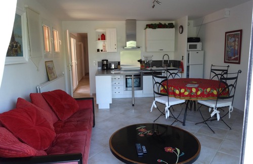 Mandelieu-La-Napoule Villa | FRENTE AL ESTEREL F3 DUPLEX ACONDICIONADO en casa de carácter piscine6 KM CANNES