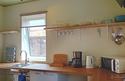 Horta Casa | Faial Cottage, Azores - Cozy Local Stay with Private Patio