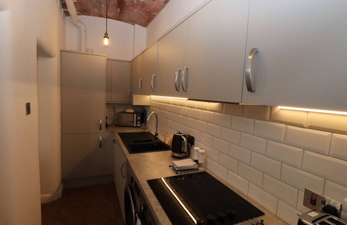 Hawkshead Cabaña | FAIR COP, pet friendly, with open fire in Hawkshead