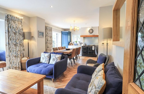 Ambleside Casa | FAIR RIGG, family friendly, with open fire in Sawrey