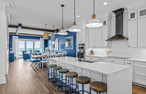 Emerald Isle Casa | Fair Winds