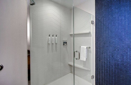 Rochester Hills Hotel | Fairfield by Marriott Inn & Suites Rochester Hills