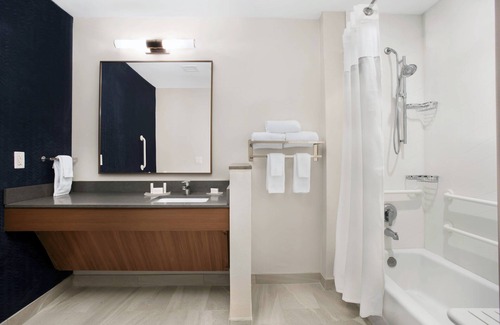 Daytona Beach Hotel | Fairfield Inn & Suites by Marriott Daytona Beach Speedway/Airport