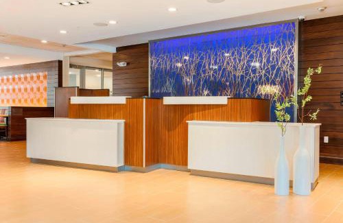 Decatur Hotel | Fairfield Inn & Suites by Marriott Decatur at Decatur Conference Center
