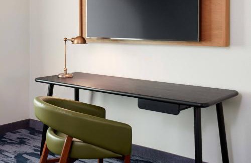 Morristown Hotel | Fairfield Inn & Suites by Marriott Morristown
