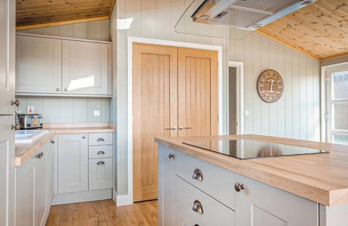 Kilgetty Chalet De Esquí | Fairground Pet Friendly Lodge