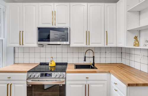 North Philadelphia West Apartamento | Fairmount Oasis W Oxford St 2BR Haven