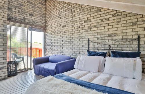 Cape Town Casa | Fairview Crescent 03 by CTHA