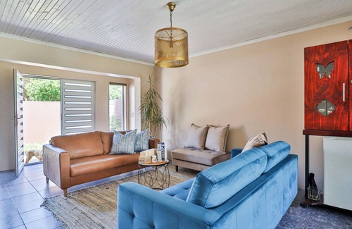 Cape Town Casa | Fairview Crescent by CTHA