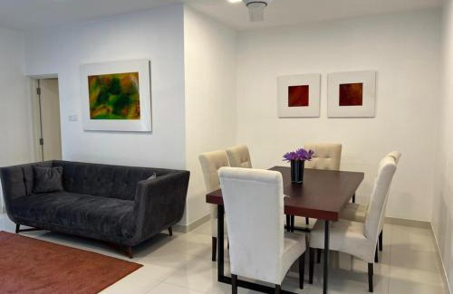 Battaramulla Apartamento | Fairway 2 Bedroom Luxury Apartment with Gym and Pool