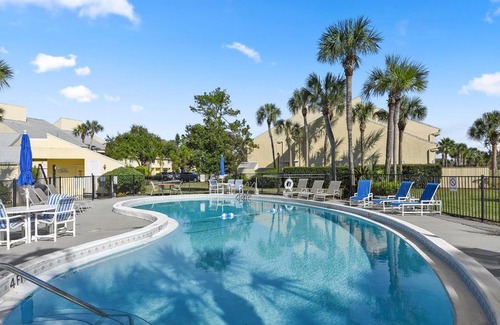Sawgrass Apartamento | Fairway Dream, Tifton Way 87, WiFi, 2 Bedrooms, Sleeps 6