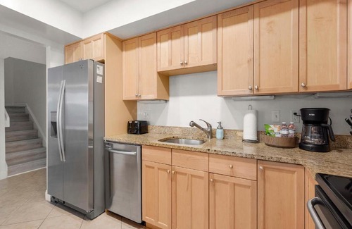 Sawgrass Apartamento | Fairway Dream, Tifton Way 87, WiFi, 2 Bedrooms, Sleeps 6