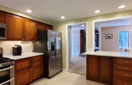 Beulah Casa | Fairway House Close to Crystal Lake Golf