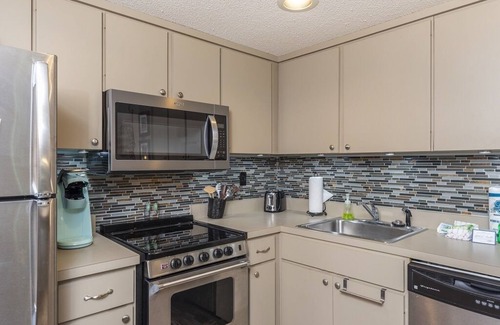 Lake Lure Casa | Fairway Villa # 1406 - Ruidos Resort Calvo