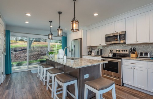 Lake Lure Casa | Fairway Villa 604 at Rumbling Bald