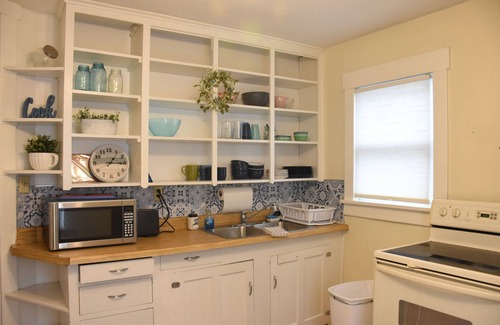 Nauvoo Apartamento | Fairy Bowery