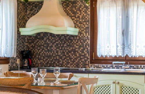 Apolpaina Villa | Villa de cuento de hadas, en el corazón de la ciudad de Lefkas y la playa de Agios Ioannis.¡¡¡En oferta!!!