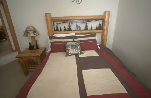 Falcon Cabina | FALCON LODGE AND NATURE RETREAT
