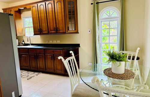 Montego Bay Apartamento | Falcon Oceanviews 4br Penthouse/Free Airport Transport/Security/Gated