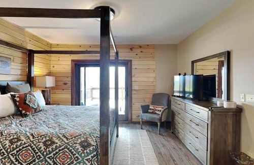 McHenry Casa | Falcons Landing