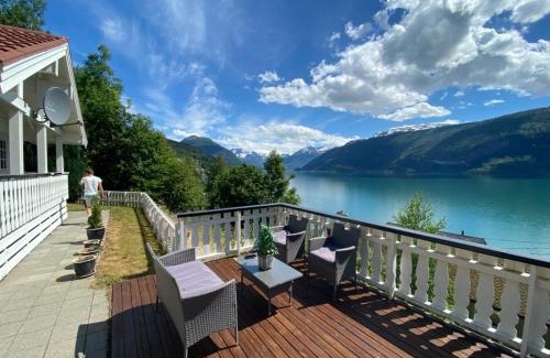 Stryn Casa | Faleide Panorama