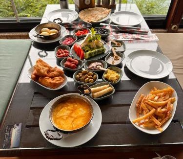 Arhavi Casa | Falez Cafe&Restaurant&Pansiyon-Arhavi
