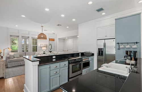 Cottage District Casa | 2 proyectado en porches - Walk to Seaside - Great Porch Space!