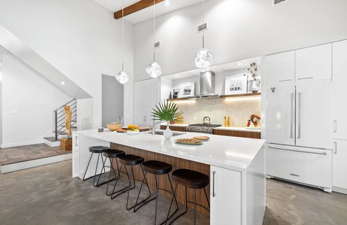 Sugarwood Beach Casa | Seagrove - Sleeps 10, Private Pool, Beach Access, Golf Cart and Bikes