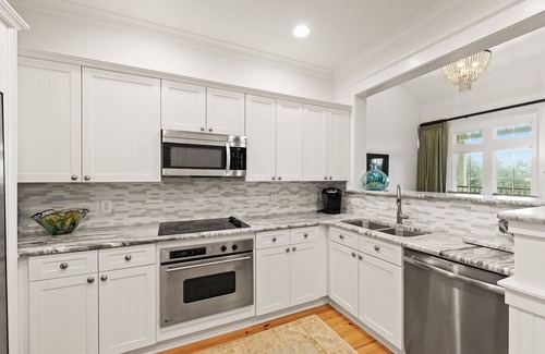 Beach District Condominio | South Side of 30A! Gulf Views! Access to Watercolor Beach Club!