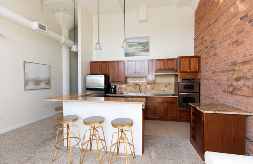 Sandusky Condominio | August & September Dates! Bayfront Oasis Getaway for Four!