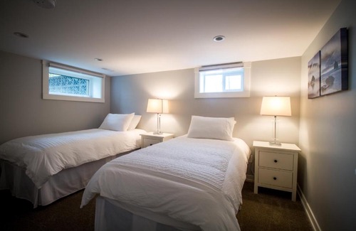 Revelstoke Casa | Fall Line Guesthouse