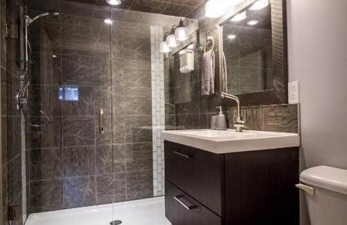 Revelstoke Casa | Fall Line Guesthouse