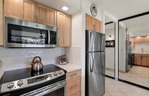 Honokowai Apartamento | Recién renovado, planta baja, 20 pasos hacia el océano
