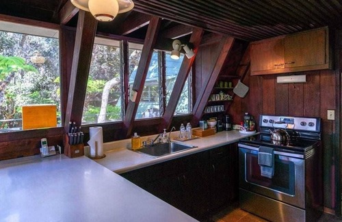 Volcano Cabaña | Fall Special! Hale Palila Volcano A-Frame Cottage with Hot Tub