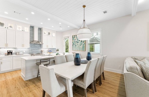 Treetop Casa | Fall Stays Available! Community Pool! Tram Service to Beach! Close to Rosemary Beach!