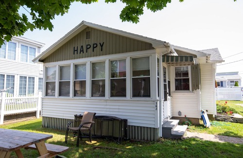 Wells Beach Cabaña | FALL WEEKS STILL OPEN! Steps to the beach in Wells, perfect for families!
