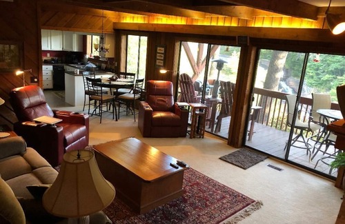 Lake Toxaway Condominio | Falling Waters ~ 2br / 2ba Condominio de montaña de lujo en Toxaway Falls