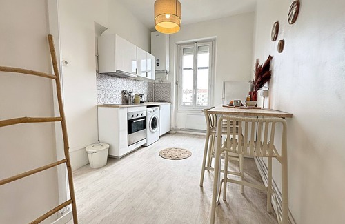 Leon Blum - Bon Coin Apartamento | Falso Suite