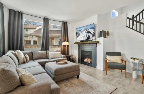 Old Farm District Casa | Fam-Friendly- Hot-tub - 30min to MT Bachelor