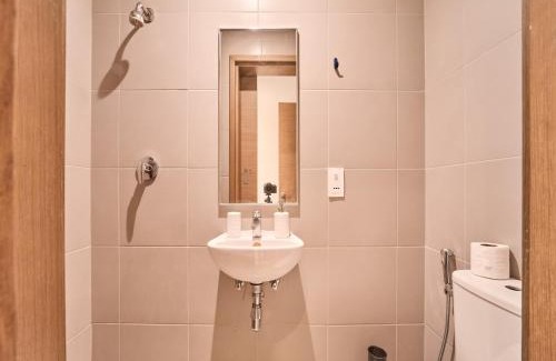 Al Wasl Apartamento | FAM Living City Walk - Opposite City Walk Mall - 2A