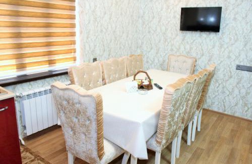 Ganja Casa | Famili home