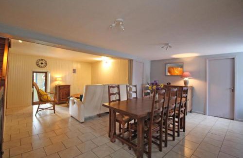 Thiat Casa | Familial 'le chiron'