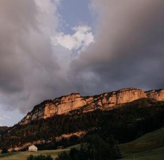 Schwende Casa | Familien-Chalet am Alpstein für Gruppen bis 12 Personen und Familien, Appenzell Premium Privatunterkunft im Ski- und Wandergebiet Hoher Kasten