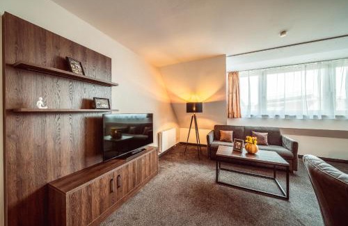 Innere Altstadt Apartamento | Familienapartment Am Neumarkt l