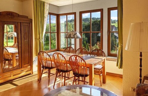 Bischofsheim an der Rhon Apartamento | Familienferienwohnung Villa Zaunkönigin