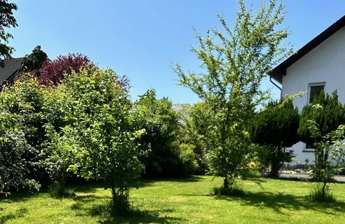 Lutzerath Apartamento | Familienfreundliche Ferienwohnung für 5 Personen