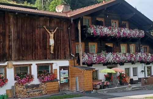 Rauris Otro | Familienzimmer, Dusche, WC, Balkon - Bruderhof