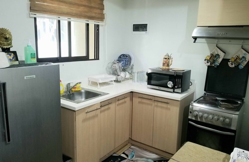 Silang Junction North Condominio | Families and Groups 2BR Tagaytay staycation